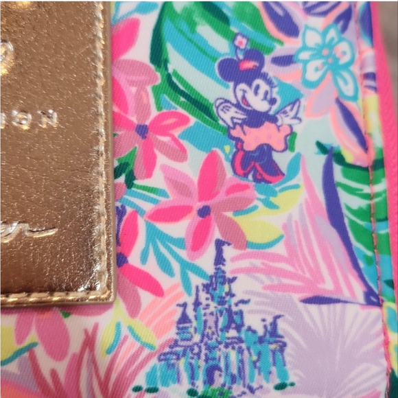Disney X Lilly Pulitzer Crossbody Purse NWT - Picture 3 of 9